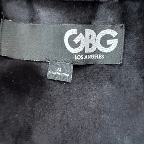 GBG Men's Black Velvet Two Button Blazer Size Medium - Picture 6 of 7